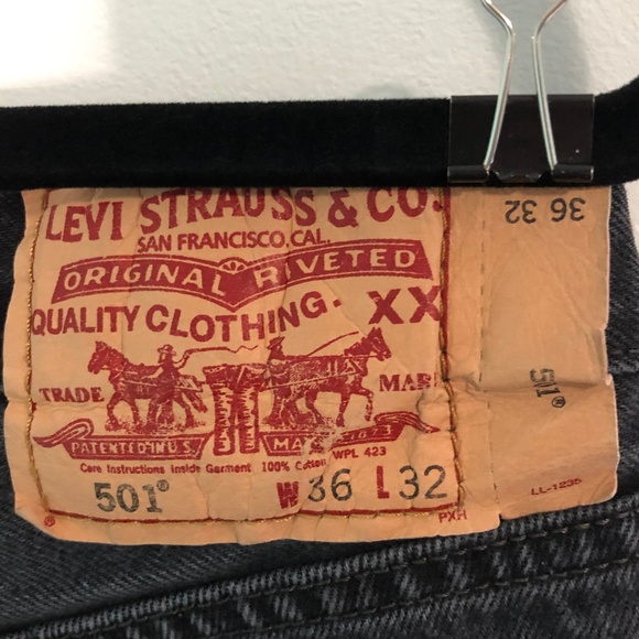 ***SOLD*** Black Levis 501 Dark High Waisted Jeans - Picture 2 of 7